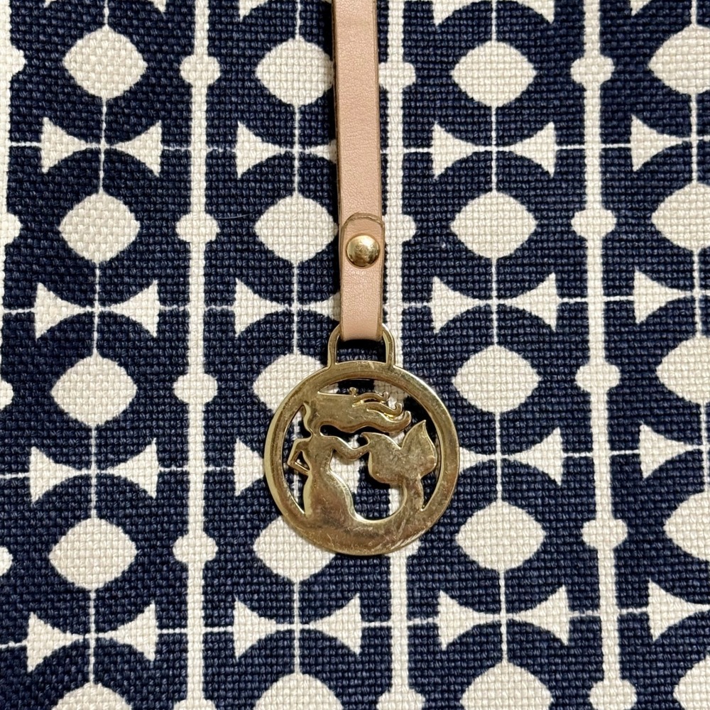 Spartina 449 Hilton Head Market Tote Navy Bag Coral Straps Mermaid Charm Coastal - Picture 2 of 10
